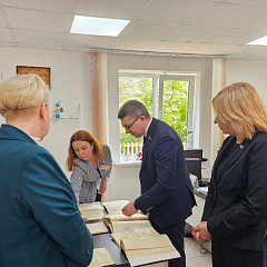 Министр юстиции Евгений Коваленко встретился с нотариусами Минской области