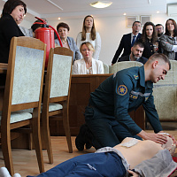 Занятия с представителями МЧС